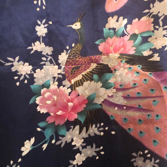 Satin Robe - Picture 4 of 4